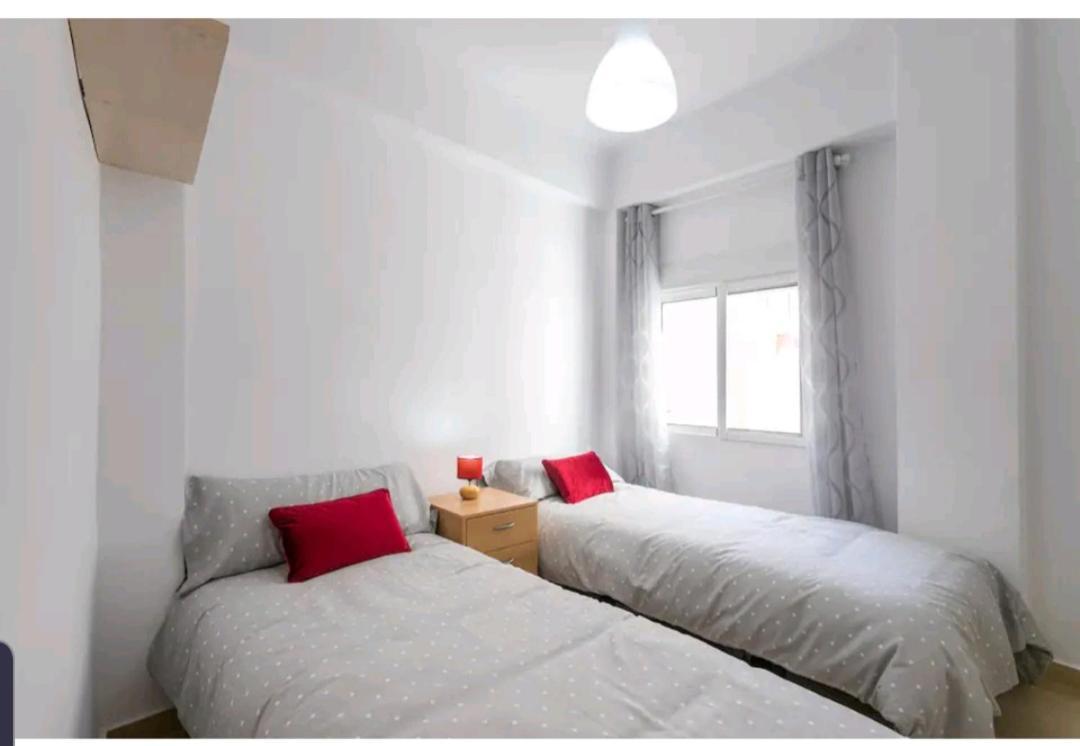Apartamento Coqueto A Un Minuto De La Explanada Alicante Dış mekan fotoğraf