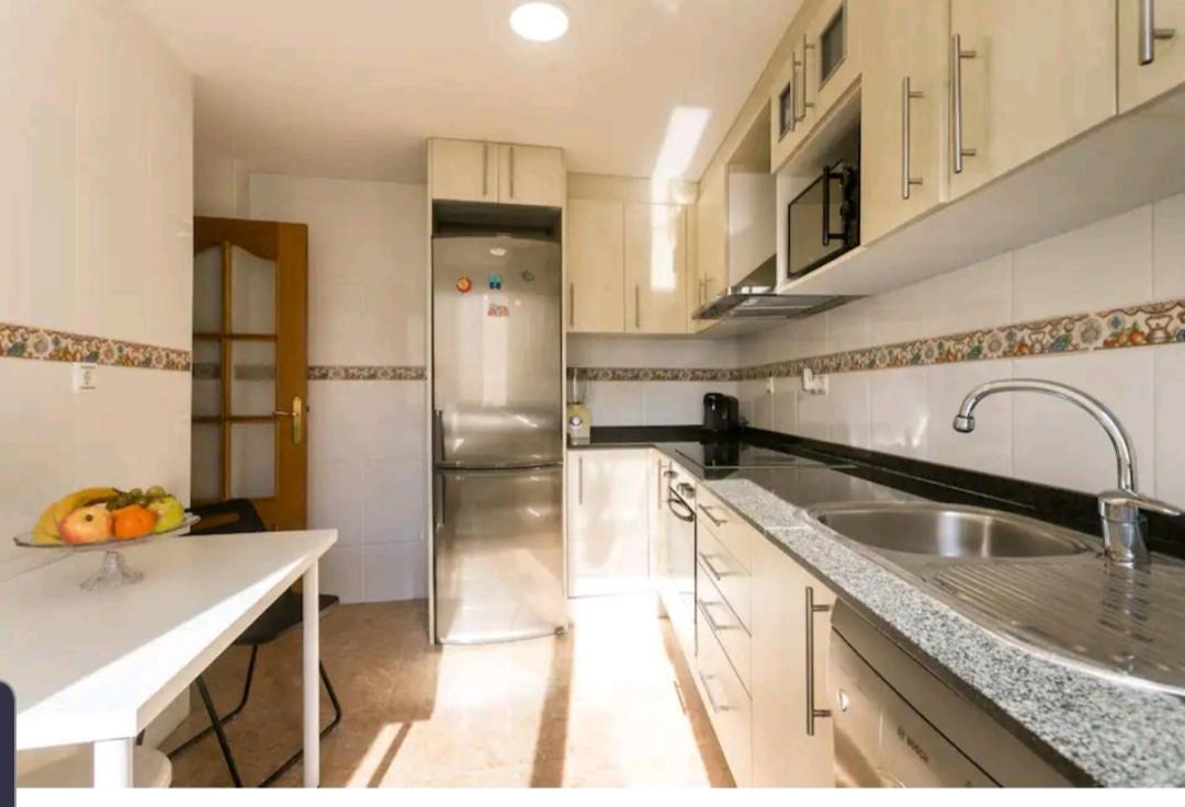 Apartamento Coqueto A Un Minuto De La Explanada Alicante Dış mekan fotoğraf